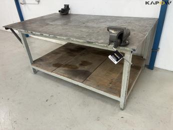 Iron table with two vices