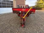 JF dump trailer with manure spreader 2