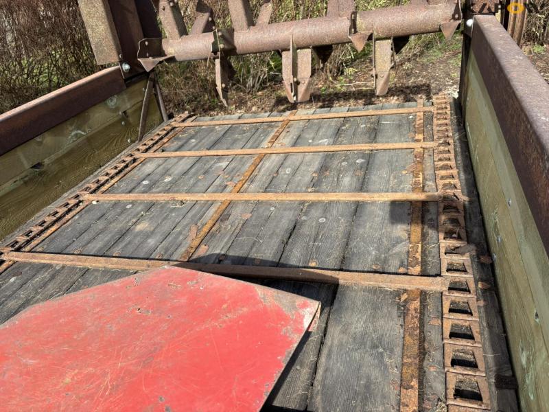 JF AV40 with manure spreader 40