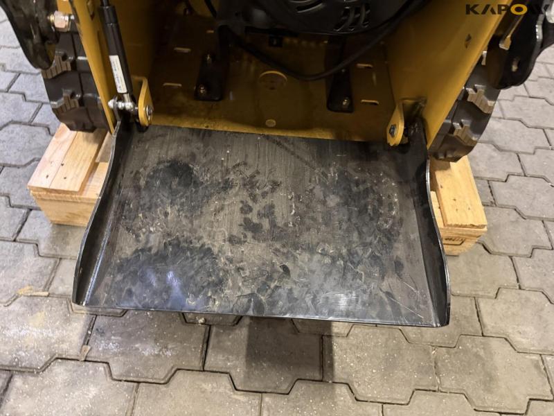 Jining Lihua Heavy T360 skid steer loader 23