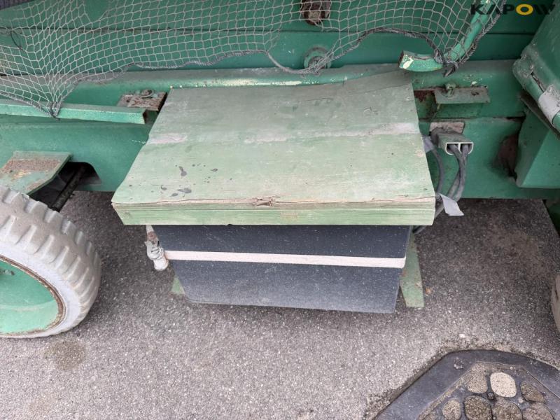 JLG 3369F scissor lift 19
