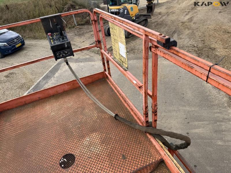 JLG 500 RTS scissor lift 4x4x4 30