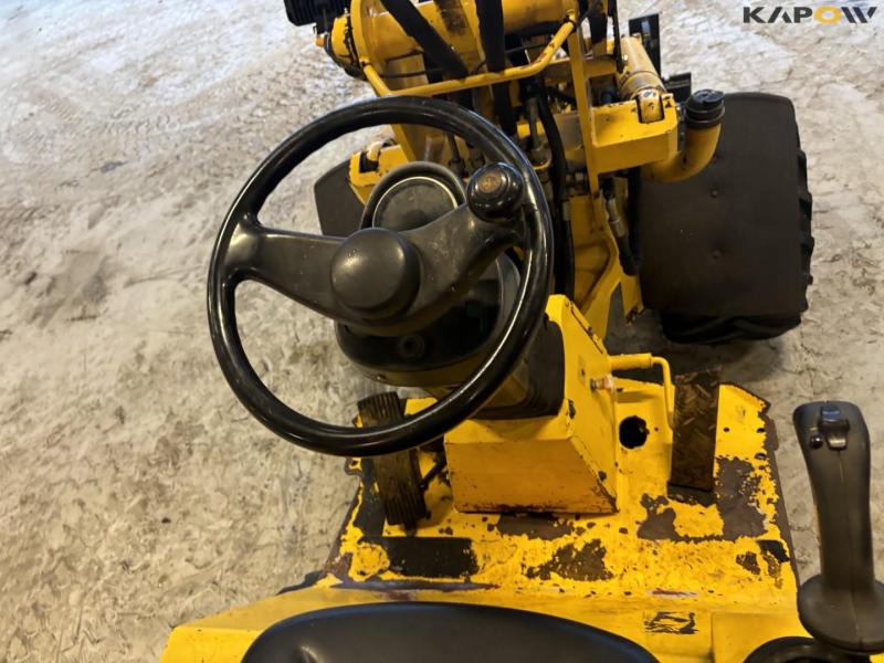 Job-Mann 200-35 skid steer loader 22