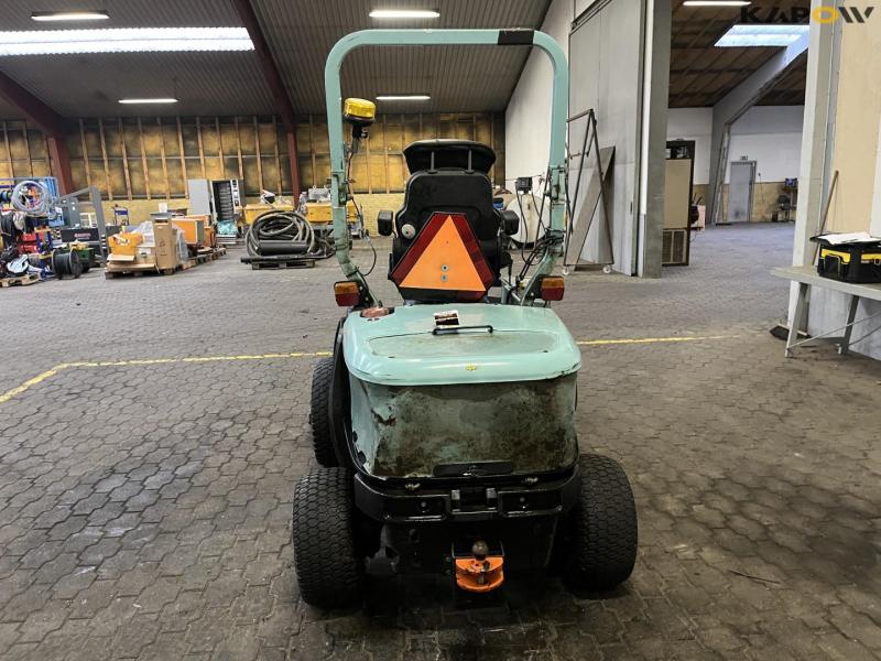 John Deere 1565 tool carrier 6