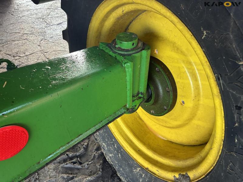 John Deere 2254 combine harvester 45