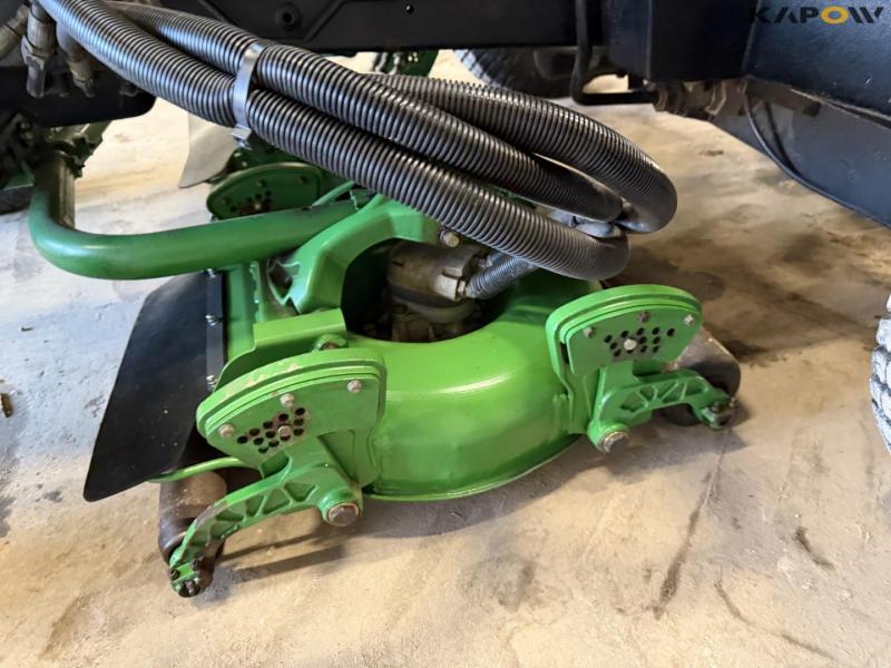 John Deere 3245Clawn mower 20