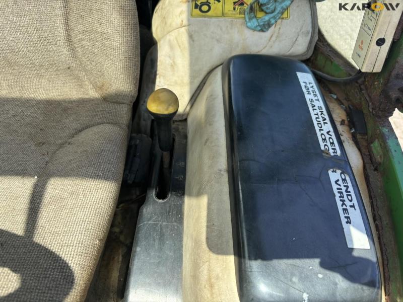 John Deere 3320 4WD 55