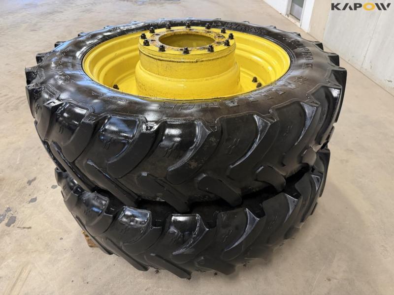 John Deere 380/80-R38 wheels 6