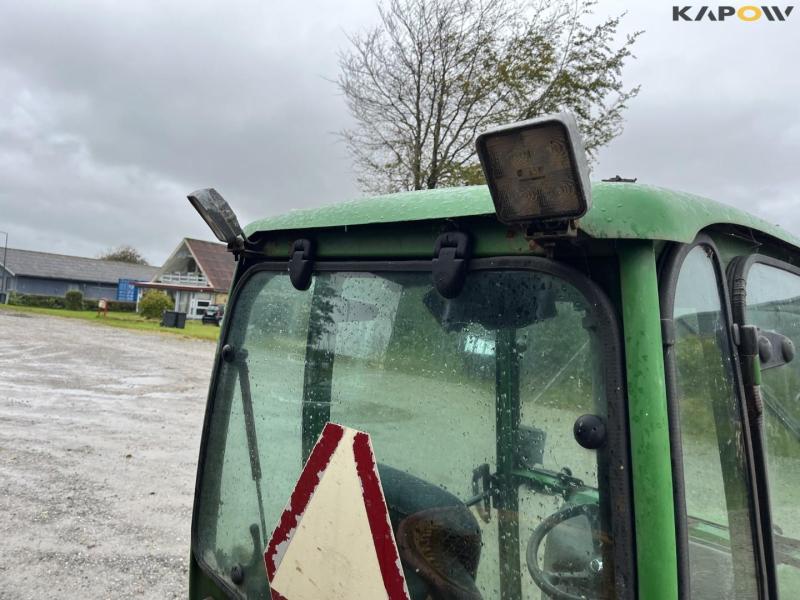 John Deere 4100 tractor with winter equipment 18