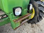 John Deere 4240S tractor 17