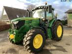 John Deere 6135 R tractor with front pto 4