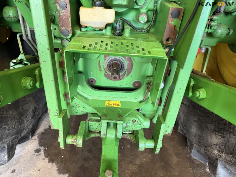 John Deere 6155R tractor 33
