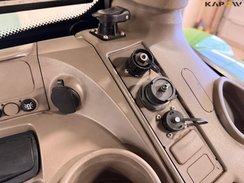 John Deere 6170R tractor 56