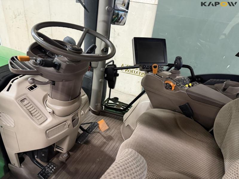 John Deere 6215R tractor 44