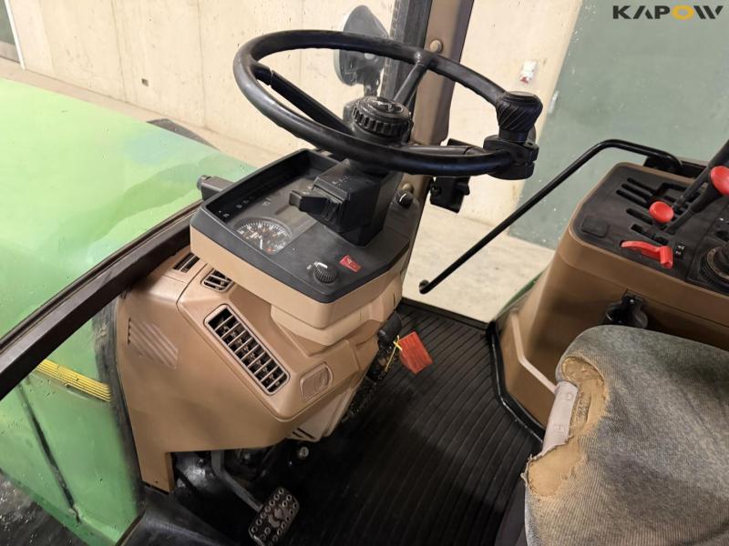 John Deere 6600 tractor 38