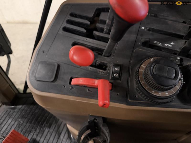 John Deere 6600 tractor 42