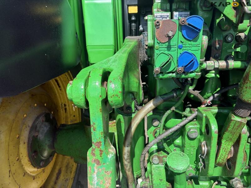 John Deere 6930 Premium auto power tractor 37