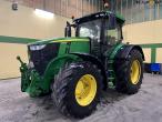 John Deere 7250R tractor 1