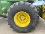 John Deere 7700 forage harvester with corn header and pickup 29