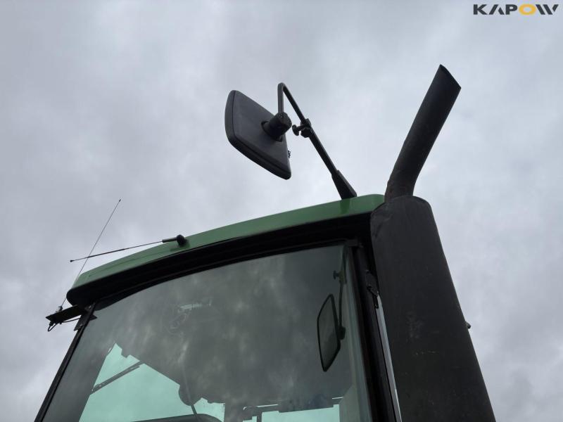 John Deere 7720 tractor 20