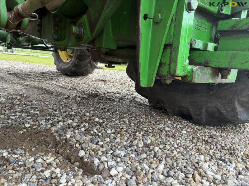 John Deere 7720 tractor 30