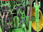 John Deere 7920 tractor 40