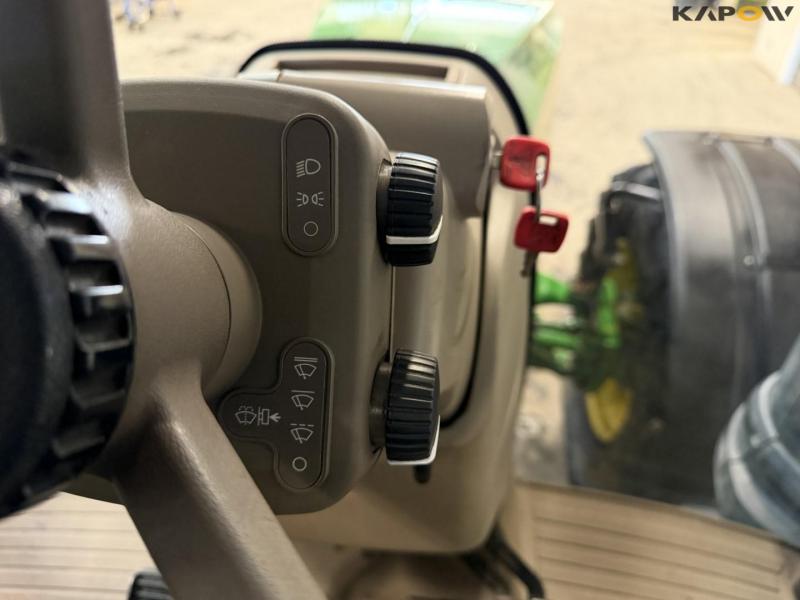 John Deere 8295R tractor 58