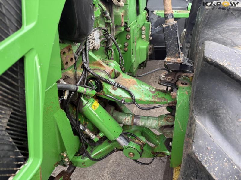 John Deere 8530 tractor 11