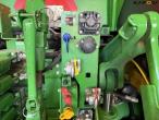 John Deere 8R 370 tractor 41