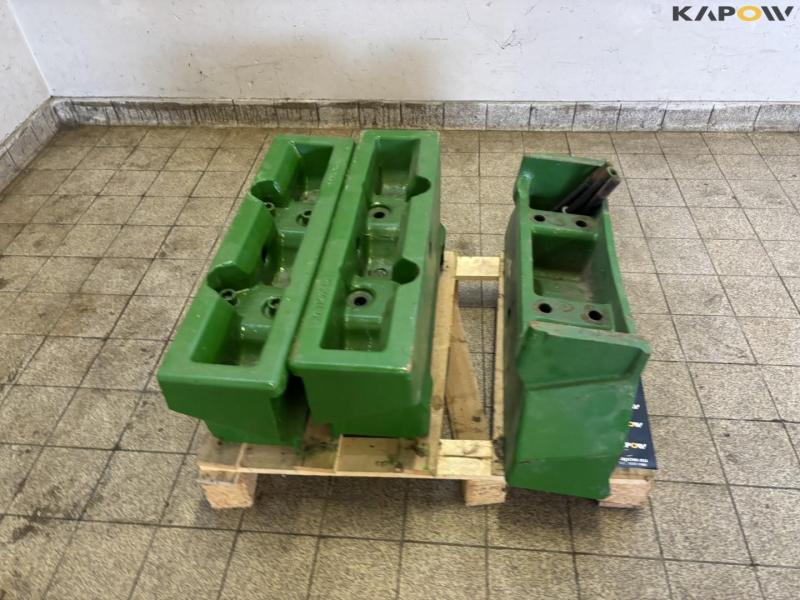 John Deere basic weight blocks 2
