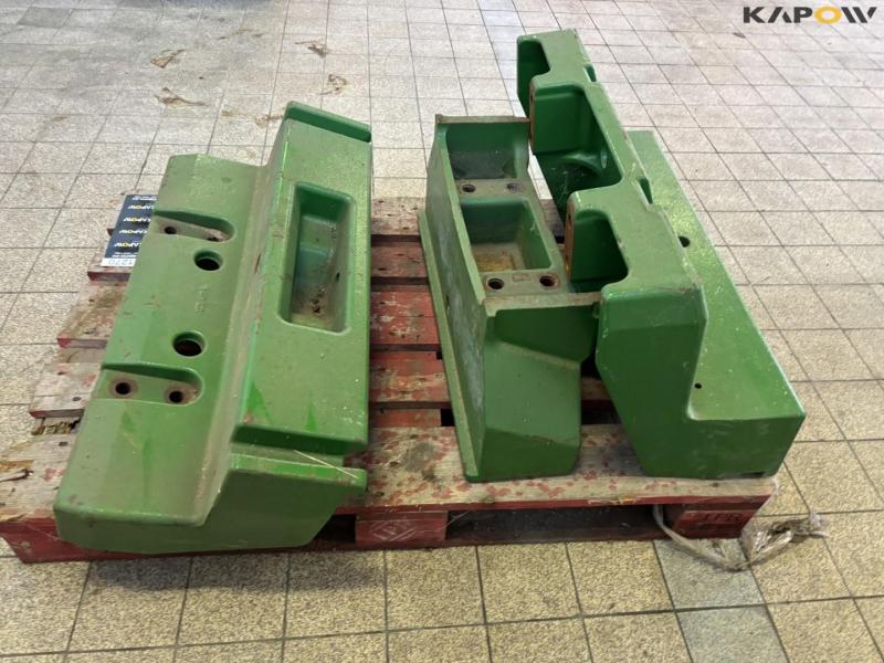 John Deere basic weight blocks 4