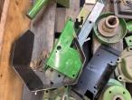John Deere parts 16