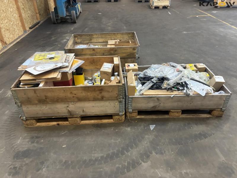 John Deere parts 4