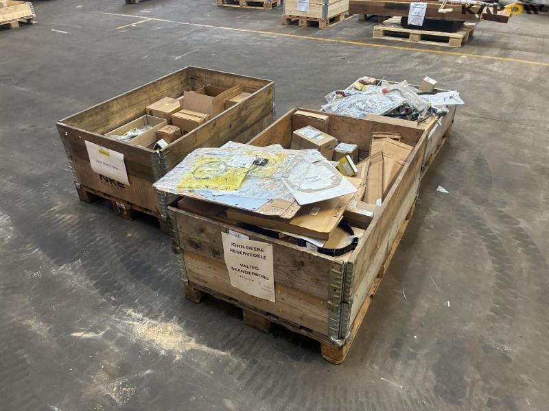 John Deere parts 5