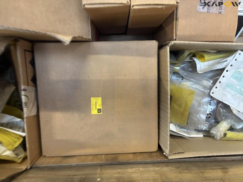 John Deere parts 23