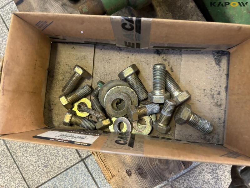 John Deere hitch towing bracket 11