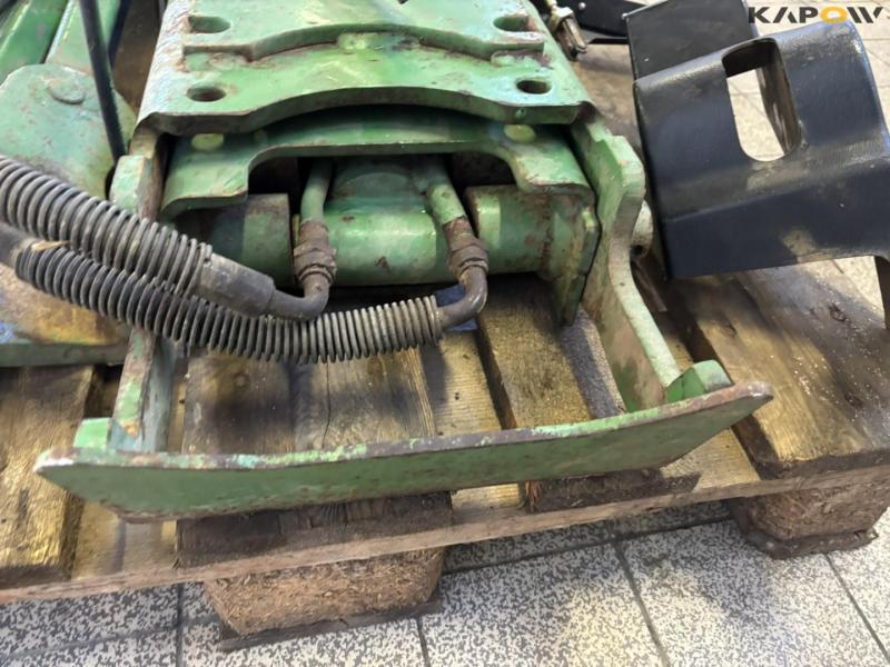 John Deere hitch towing bracket 20