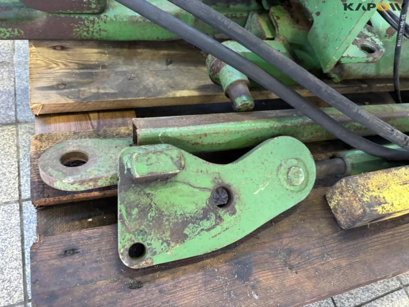 John Deere hitch towing bracket 26