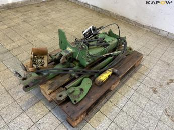 John Deere hitch towing bracket