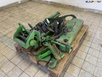 John Deere hitch towing bracket