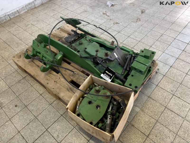 John Deere hitch towing bracket 3