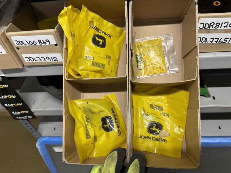 John Deere spare parts - new 30