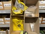 John Deere spare parts - new 16