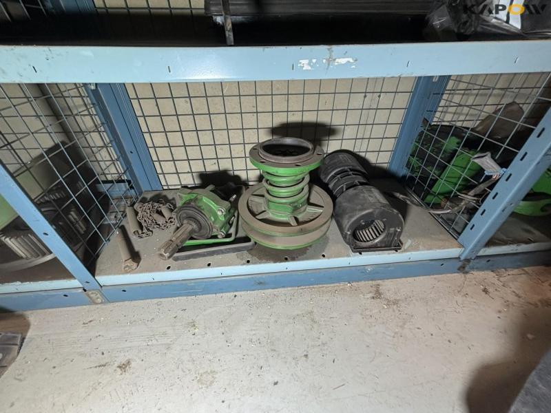 John Deere spare parts 39