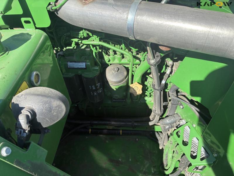 John Deere W660i combine harvester 42