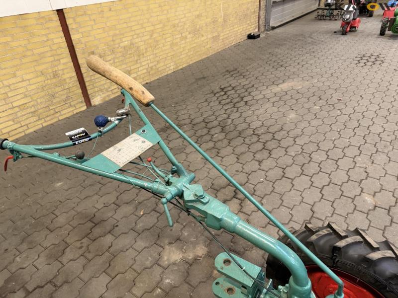 Jrus tool carrier 22