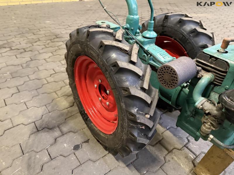 Jrus tool carrier 32