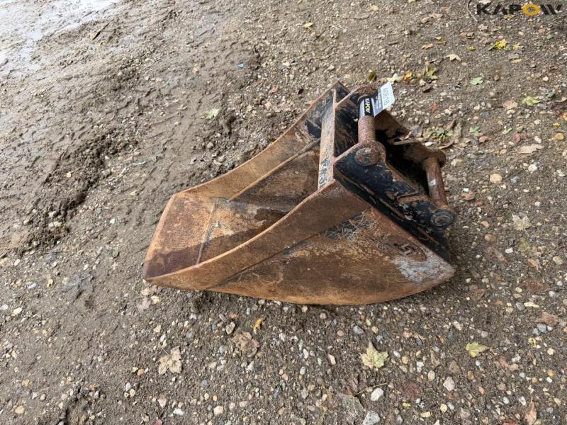 JST bucket with S40 hitch 8