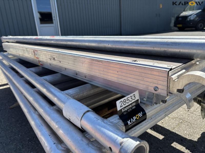 Jumbo mobile scaffolding 19