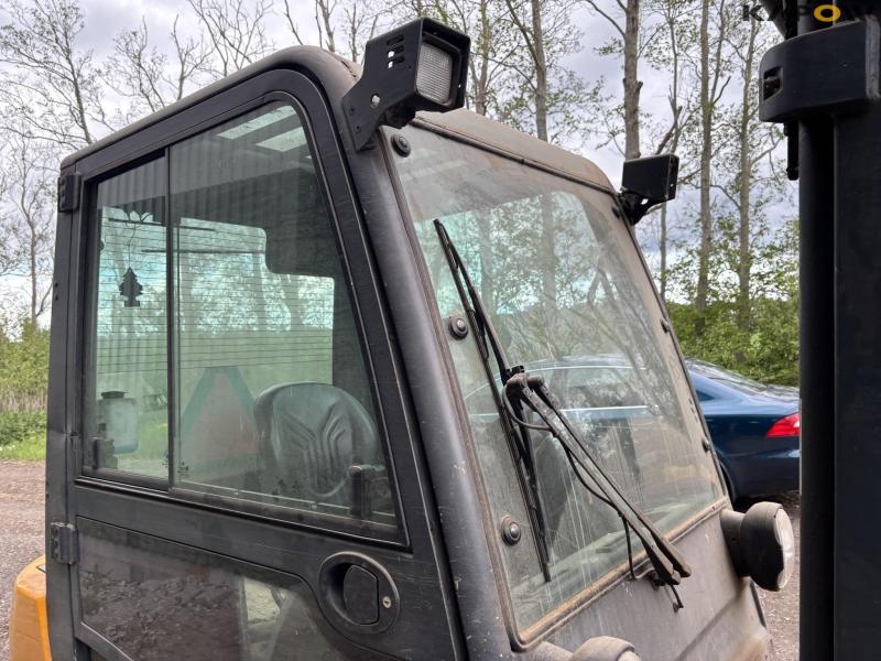 Jungheinrich 425 330ZT forklift diesel 20